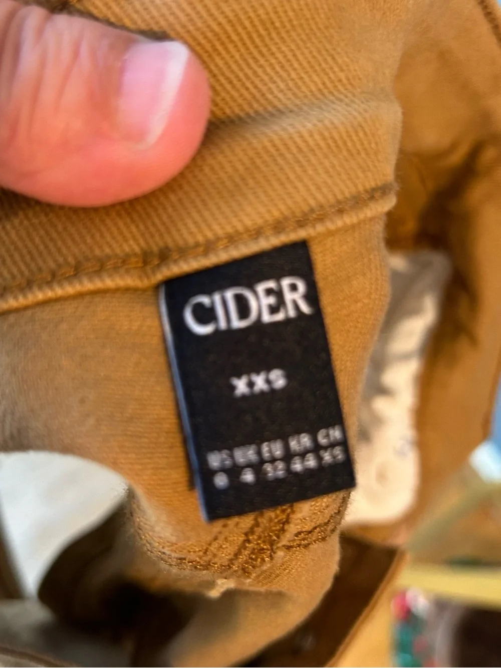 Cider micro Fringe Denim Shorts